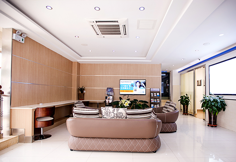 包头贝特瑞尔口腔神华店门店形象图3